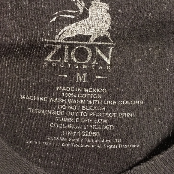 🛍2/$14 Willie Nelson T-shirt Shotgun Willie SS - Picture 7 of 7